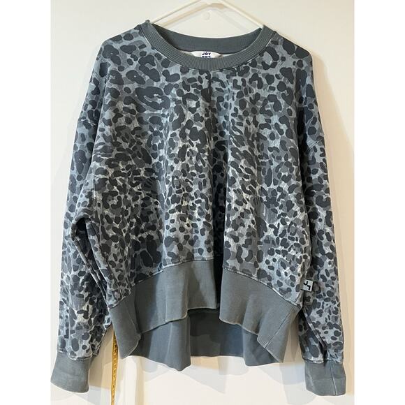 Joy Lab Women’s Cropped Leopard Print Relaxed Fit Sweatshirt Blue Gray Size XL - Picture 2 of 4